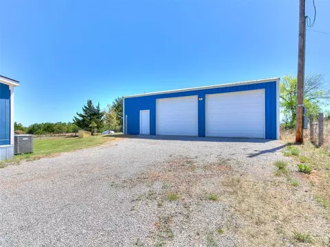 2141 County Road 1237, Tuttle, OK 73089 photo 5