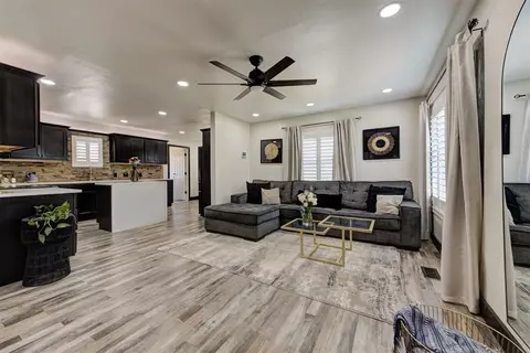 4501 N Rockwell Ave, Bethany, OK 73008