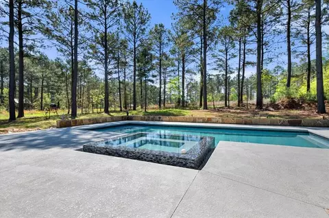 Exterior - 432 Sugar Pine Loop, Broken Bow, OK 74728 photo 12 of 13