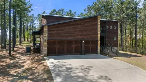Exterior - 432 Sugar Pine Loop, Broken Bow, OK 74728 photo 9 of 13