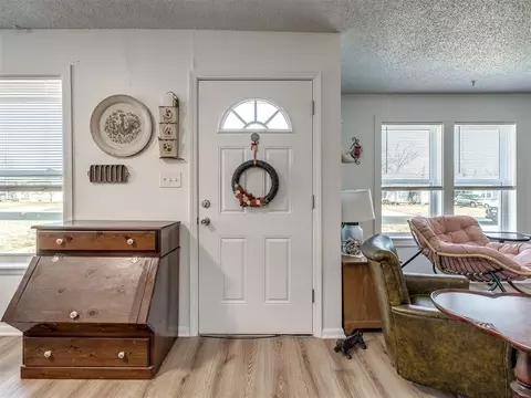 618 Rancho Dr, Norman, OK 73071 photo 5