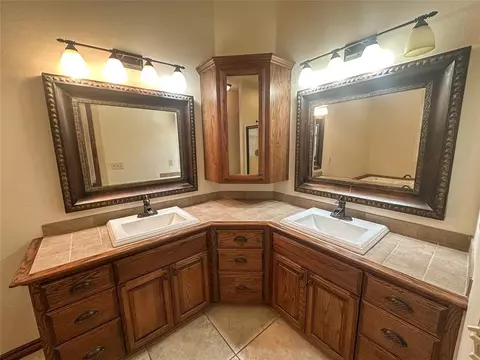 512 Graft St, Thomas, OK 73669 photo 20