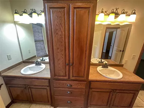 512 Graft St, Thomas, OK 73669 photo 27