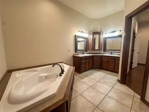 512 Graft St, Thomas, OK 73669 photo 19