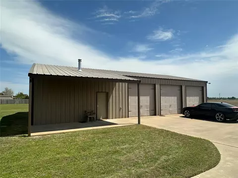 512 Graft St, Thomas, OK 73669 photo 36