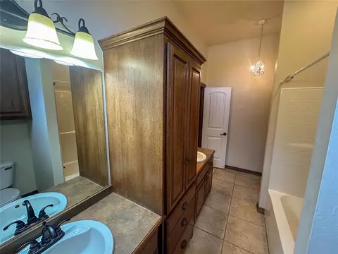 512 Graft St, Thomas, OK 73669 photo 26