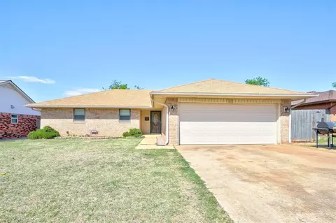 1505 N Lincoln Ave, Moore, OK 73160