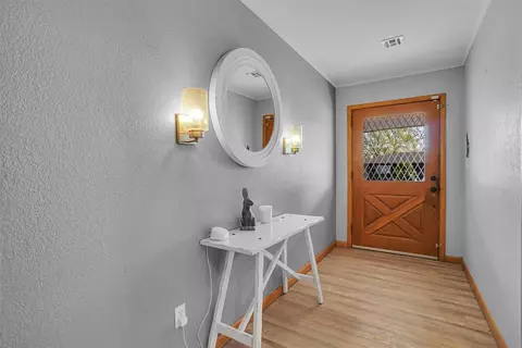301 Lakeside Dr, Altus, OK 73521 photo 6