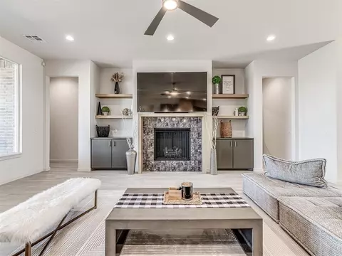 2105 Lago Dr, Moore, OK 73170 photo 7