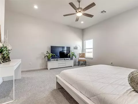 2105 Lago Dr, Moore, OK 73170 photo 21