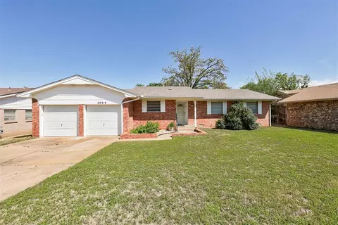 20319 Walker St, Harrah, OK 73045