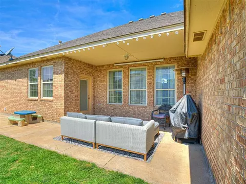 722 Brian Ct, Moore, OK 73160 photo 42