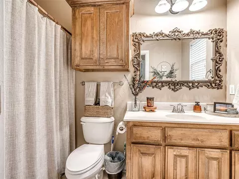 722 Brian Ct, Moore, OK 73160 photo 32