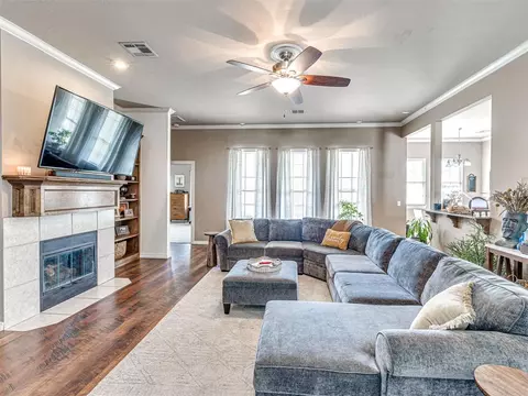 722 Brian Ct, Moore, OK 73160 photo 5