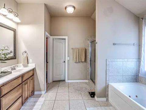 722 Brian Ct, Moore, OK 73160 photo 22