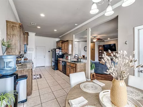 722 Brian Ct, Moore, OK 73160 photo 14