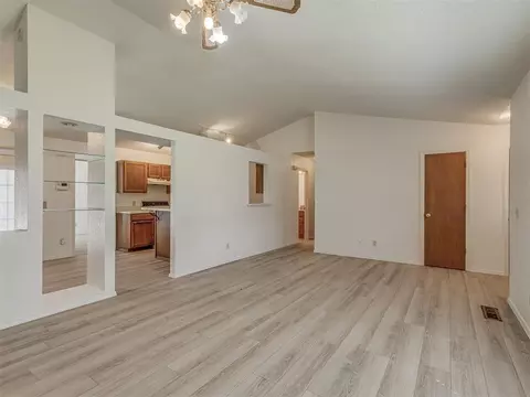 312 Baker St, Norman, OK 73072 photo 7