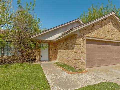312 Baker St, Norman, OK 73072 photo 2