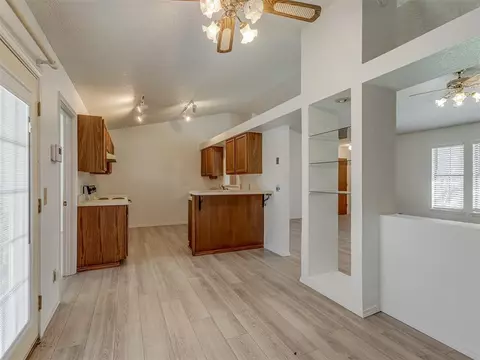 312 Baker St, Norman, OK 73072 photo 14