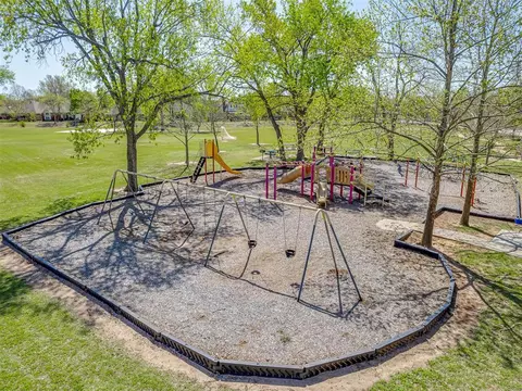 312 Baker St, Norman, OK 73072 photo 42
