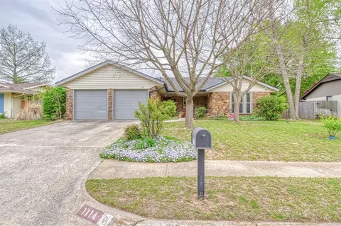 1114 Merrymen Grn, Norman, OK 73072