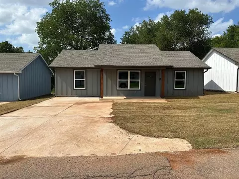 1320 E Margaret St, Shawnee, OK 74801