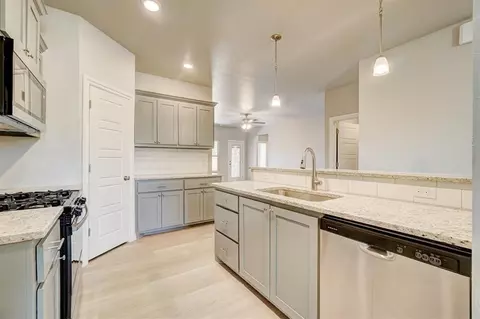 120 Cedar St, Perry, OK 73077 photo 9