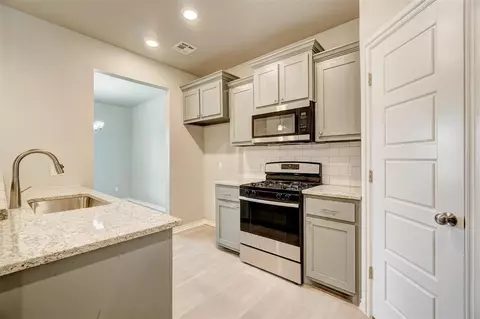 120 Cedar St, Perry, OK 73077 photo 8