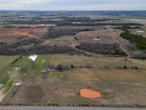 7300 N Kickapoo Ave, Shawnee, OK 74804 photo 1