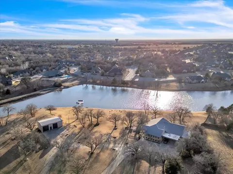 4901 N Bryant Ave, Edmond, OK 73034