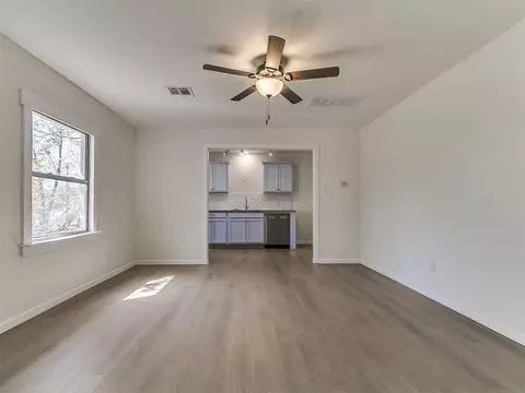 215 E Locust St, Tecumseh, OK 74873 photo 13