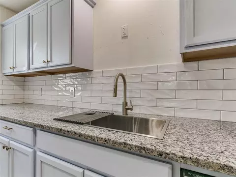 215 E Locust St, Tecumseh, OK 74873 photo 18
