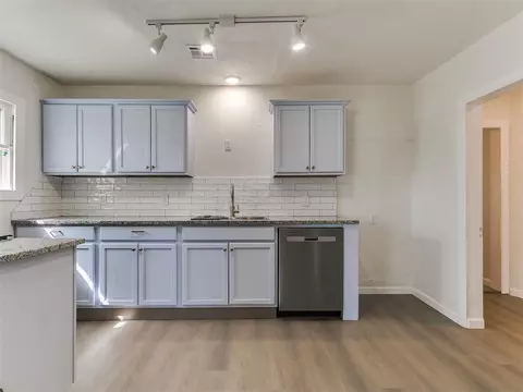 215 E Locust St, Tecumseh, OK 74873 photo 15