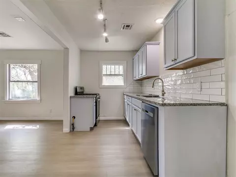 215 E Locust St, Tecumseh, OK 74873 photo 17