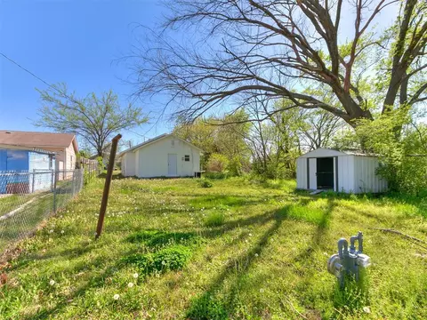 215 E Locust St, Tecumseh, OK 74873 photo 39