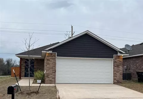 1008 Ichabod Cir, Chickasha, OK 73018