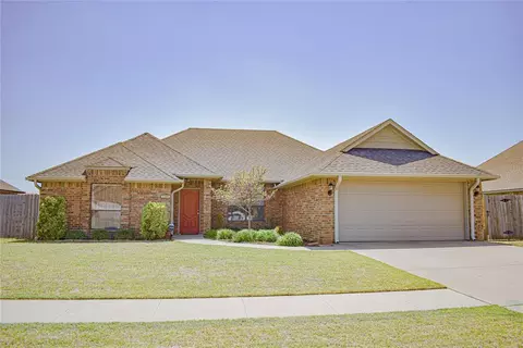 2208 Ez Go Dr, Weatherford, OK 73096