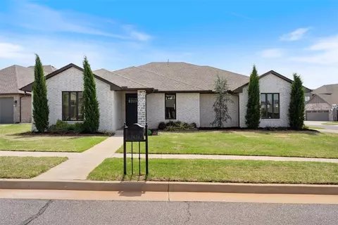 4312 NW 152nd Pl, Edmond, OK 73013