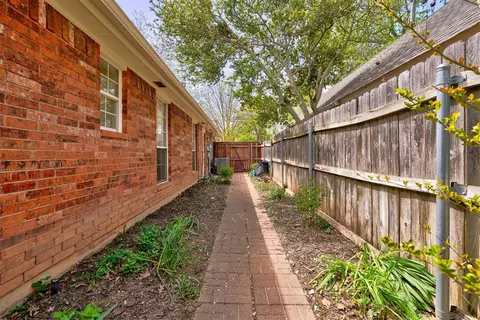 5005 Deerhurst Dr, Norman, OK 73072 photo 35