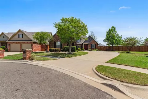 4104 Teton Oval, Norman, OK 73072