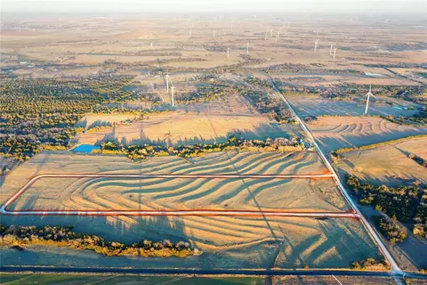 heartland circle LOT S 23 & 24, Minco, OK 73059