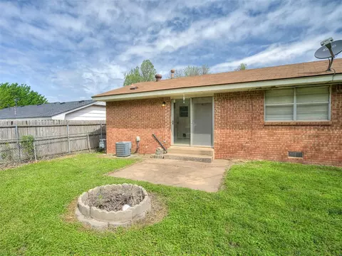 320 Willow Pl, Yukon, OK 73099 photo 18