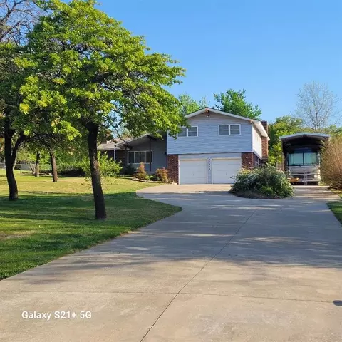 13723 Ravenswood Dr, Choctaw, OK 73020