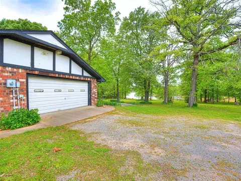 1245 Bower Rd, Eufaula, OK 74432 photo 5