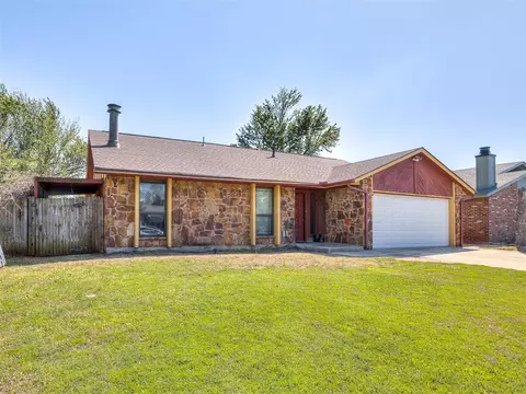 8300 NW 111th Ter, Oklahoma City, OK 73162