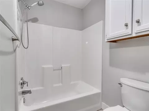 1401 SW 24th St, Moore, OK 73170 photo 24
