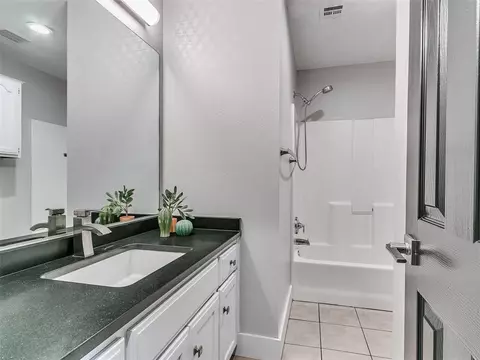 1401 SW 24th St, Moore, OK 73170 photo 23