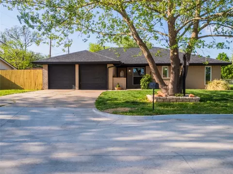 1608 SE Indiana Ave, Lawton, OK 73501