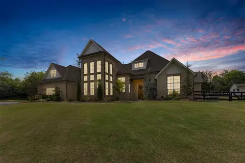 1509 Brook Bank Dr, Jones, OK 73049
