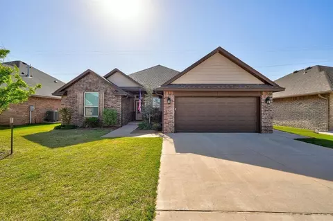 7432 Geneva Rea Ln, Yukon, OK 73099